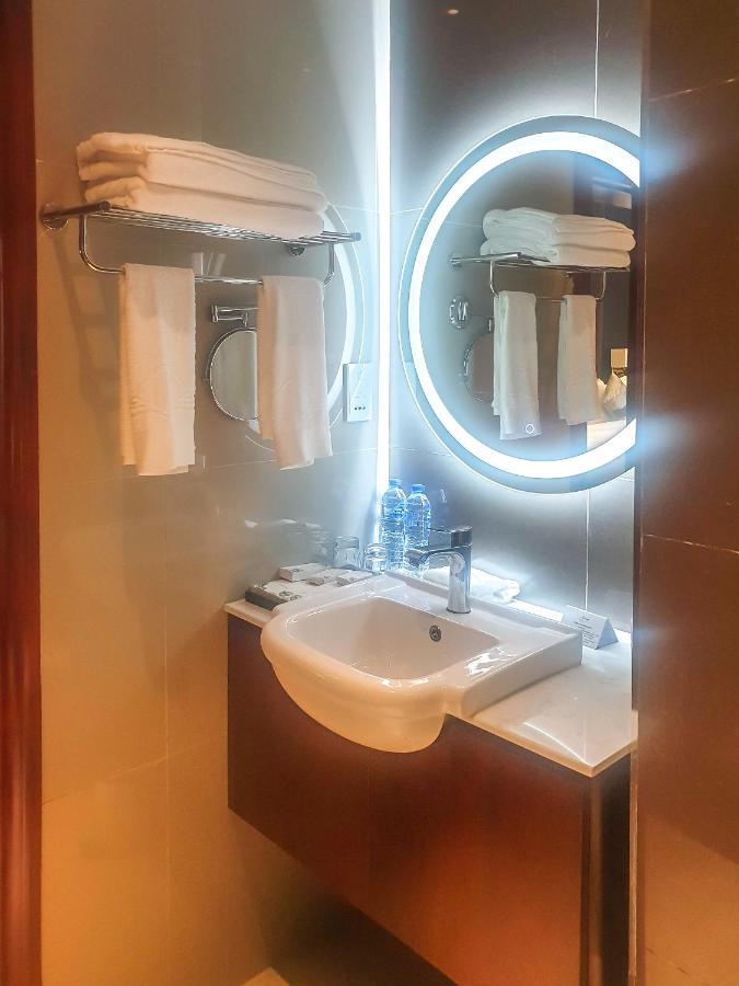 The Yacht Hotel Sea Front Lekki Phase 1 Lagos Dış mekan fotoğraf