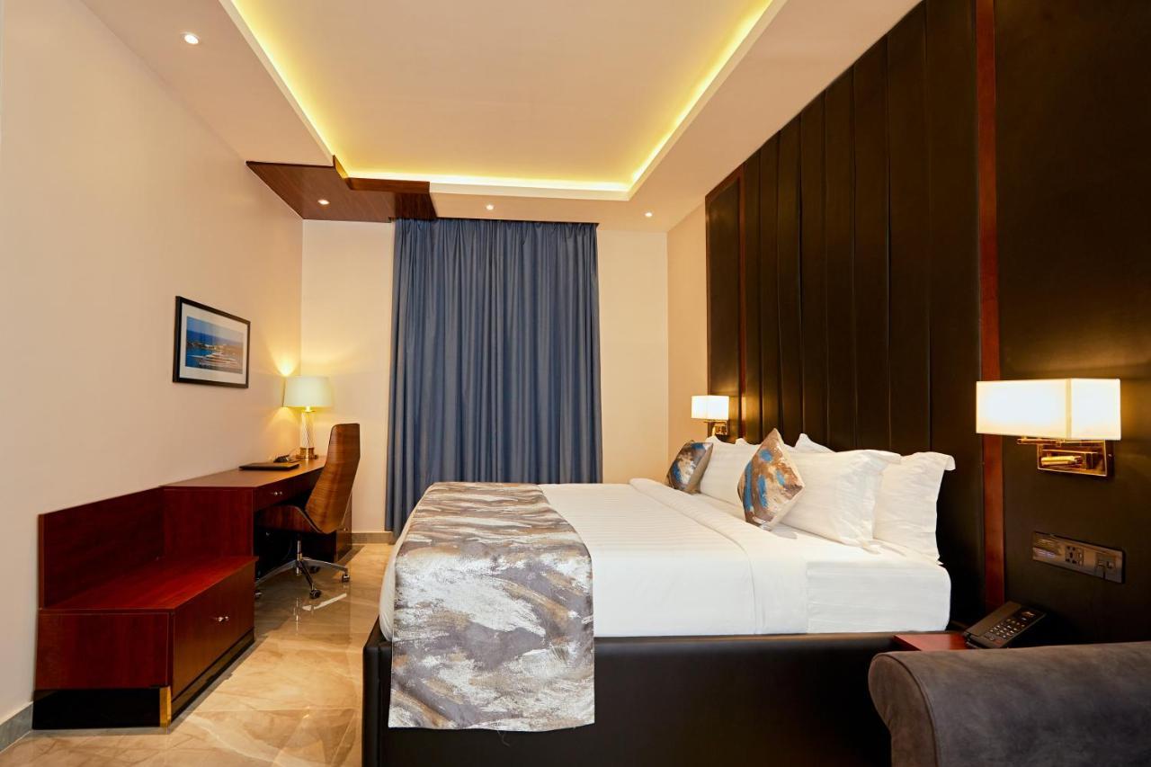 The Yacht Hotel Sea Front Lekki Phase 1 Lagos Dış mekan fotoğraf