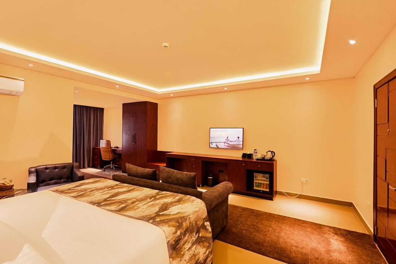 The Yacht Hotel Sea Front Lekki Phase 1 Lagos Dış mekan fotoğraf