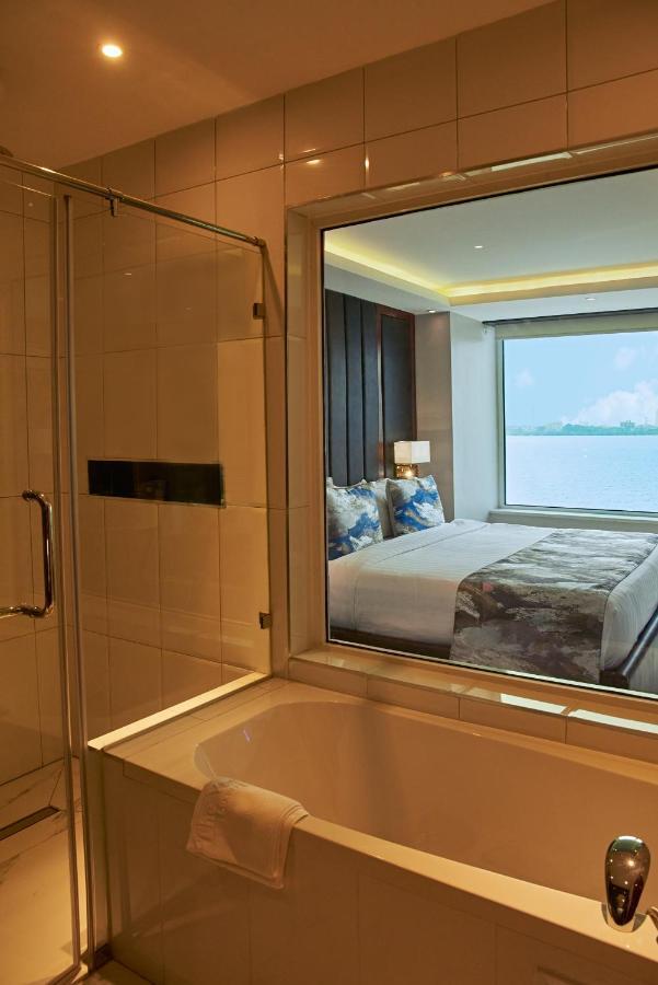 The Yacht Hotel Sea Front Lekki Phase 1 Lagos Dış mekan fotoğraf