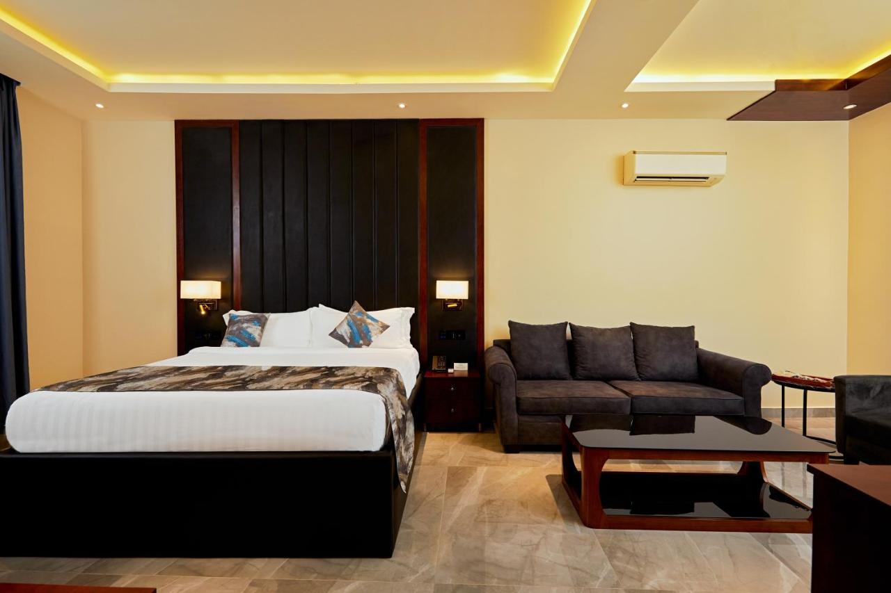 The Yacht Hotel Sea Front Lekki Phase 1 Lagos Dış mekan fotoğraf